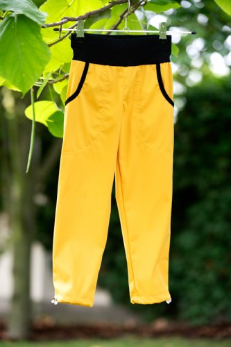 Softshellové kalhoty žluté - Velikost: 110, Materiál: 100% polyester